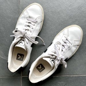 Veja Sneakers